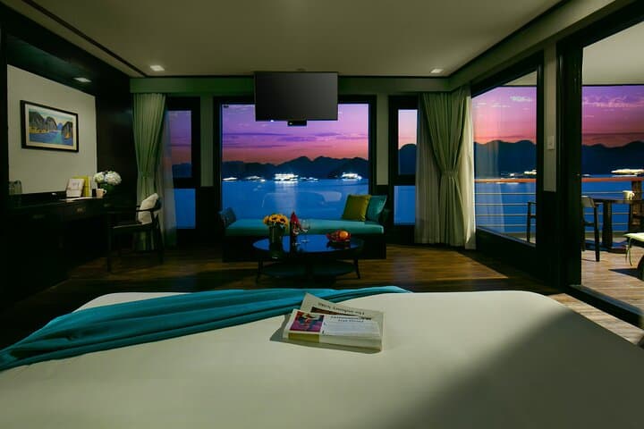 Peony 5-Star Lan Ha Bay Cruise: 2-Day Halong & Cat Ba Overnight photo 4