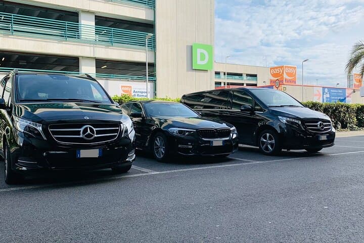 Door-to-Door Private Transfer: Bristol Cruise Port to Bristol Airport (BRS)