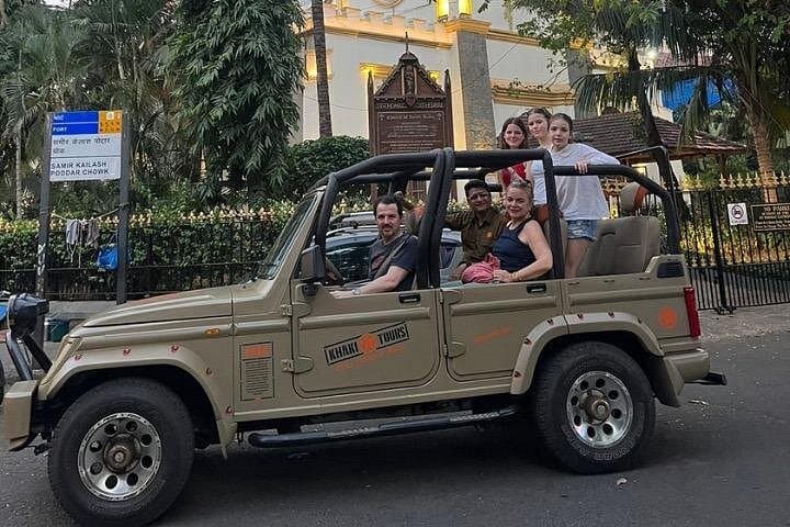 Mumbai Open Jeep Heritage Ride — Fort & Colaba 2.5‑Hour Urban Safari photo 2