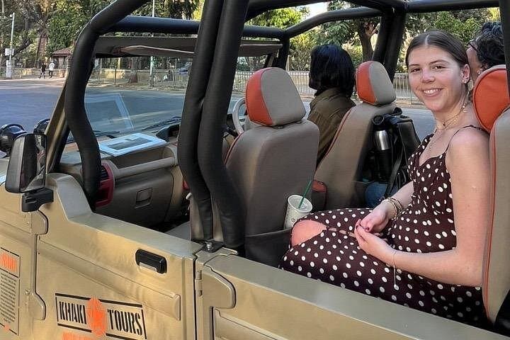 Mumbai Open Jeep Heritage Ride — Fort & Colaba 2.5‑Hour Urban Safari photo 3
