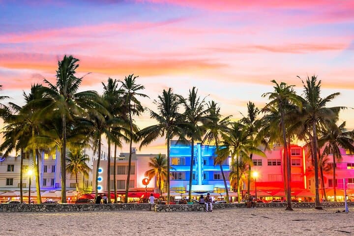 Private Audio-Guided Walking Tour in Miami — Self-Guided South Beach Highlights photo 6