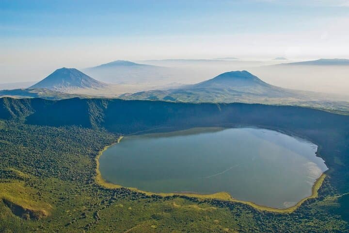 Two-Day Tarangire and Ngorongoro Safari: Elephants, Crater Wildlan and Hippo Pools photo 5