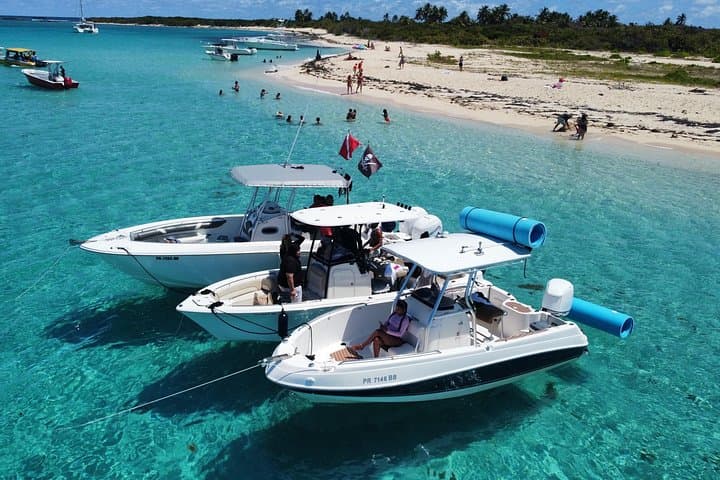 Private Half-Day Snorkel & Beach Cruise to Icacos, Palomino and Piñero Islands from Fajardo photo 3