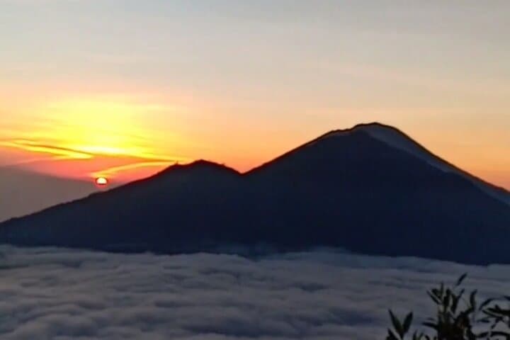 Sunrise Jeep & Hike to Mount Batur — Bali Volcano Trekking Experience photo 4
