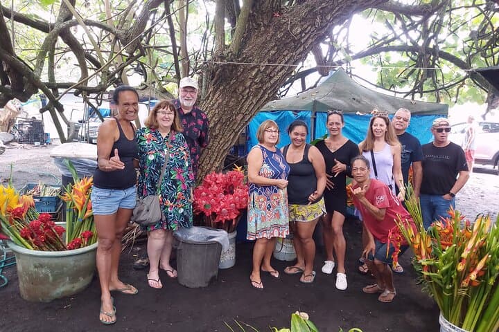 Half-Day Tahiti Coastal Private Tour — Waterfalls, Black Sand Beaches & Eel Feeding photo 5