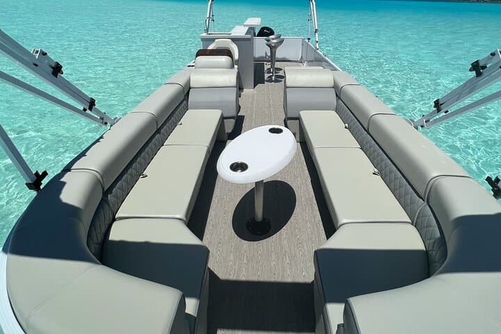 Private Bora Bora Lagoon Cruise: Pontoon Tour, Snorkeling & Otemanu Views photo 2