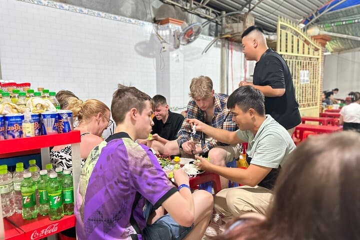 Saigon Night Walking Food Tour: Local Eats & Hidden District 7 photo 3