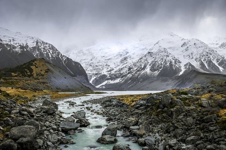 Private Mt Cook Day Tour from Christchurch via Lake Tekapo — Aoraki Scenic Day Trip photo 2