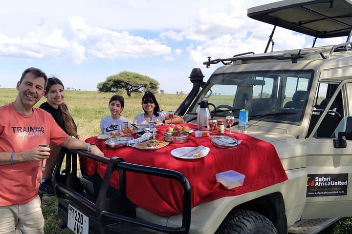 Tanzania Safari: Tarangire, Ngorongoro & Serengeti — 6–7 Day Private Wildlife Tour photo 3