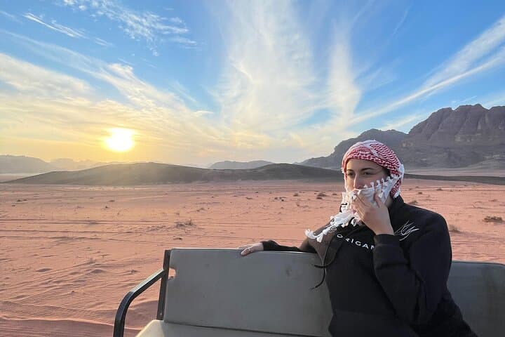 Wadi Rum Full-Day 4x4 Desert Tour and Overnight Bedouin Tent Experience