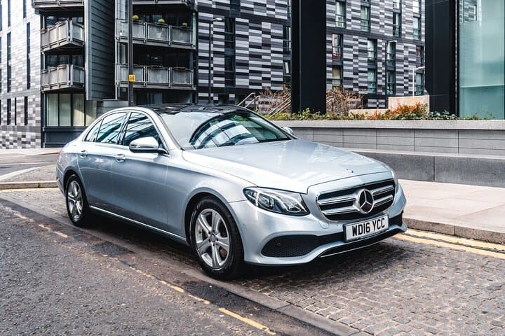 Executive Private Transfer: Edinburgh to Royal Troon in Comfort