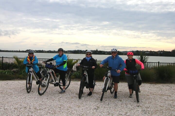 Auckland Half-Day E-Bike Excursion: Waterfront, Western Springs & Te Atatu Peninsula photo 5