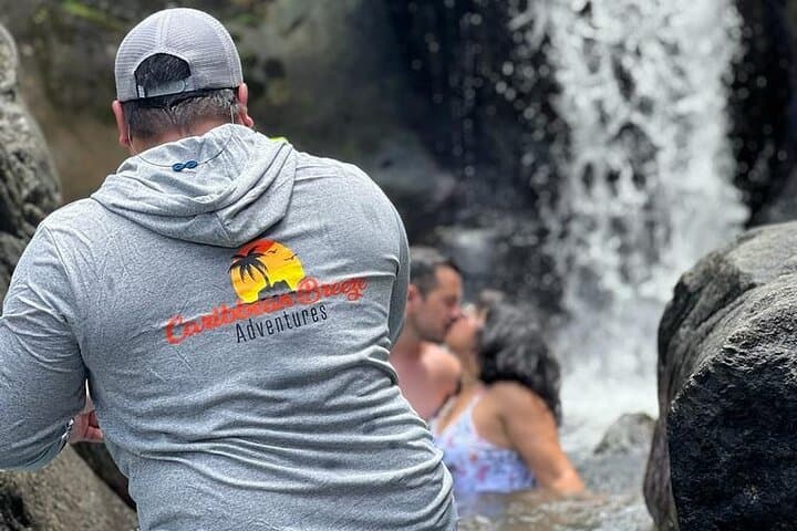 El Yunque Waterslides and Luquillo Beach: Rainforest Walk & Natural Pools photo 5
