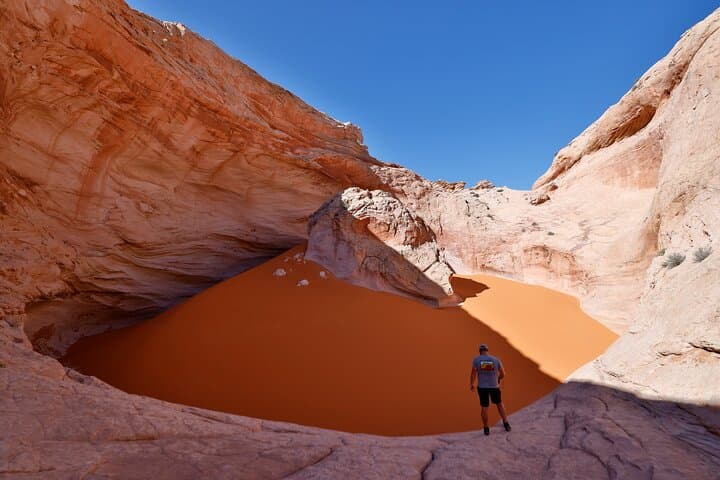 Cosmic Ashtray Hike: 8-Hour Escalante 4x4 and Desert Trek photo 2