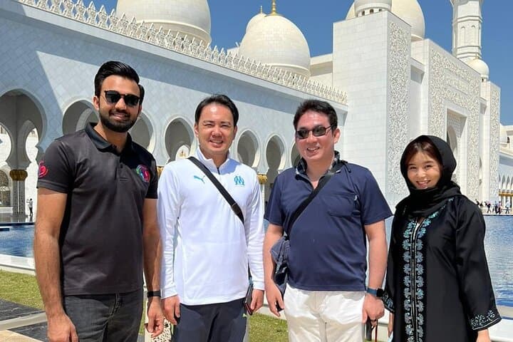 Abu Dhabi Day Trip: Sheikh Zayed Grand Mosque and Ferrari World from Dubai photo 2