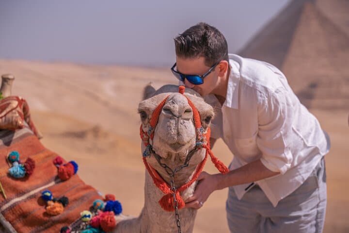 Giza Pyramids Professional Photography Tour at Khufu, Sphinx & Valley Temple photo 6