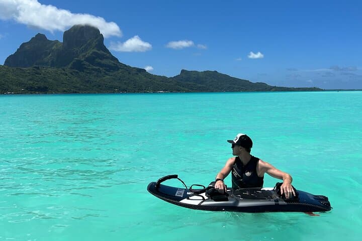 JetSurf Lessons in Bora Bora: Private Motorized Surfboard Adventure in the Lagoon photo 5