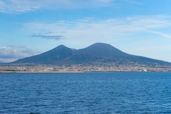 Mount Vesuvius & Pompeii Private Day Tour from Naples: Volcano Hike and Roman Ruins photo 3