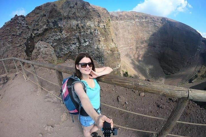 Mount Vesuvius & Pompeii Private Day Tour from Naples: Volcano Hike and Roman Ruins photo 5