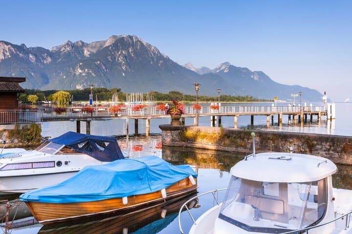 Private Tour to Les Diablerets and Montreux: Glacier 3000, Lavaux & Château de Chillon photo 3