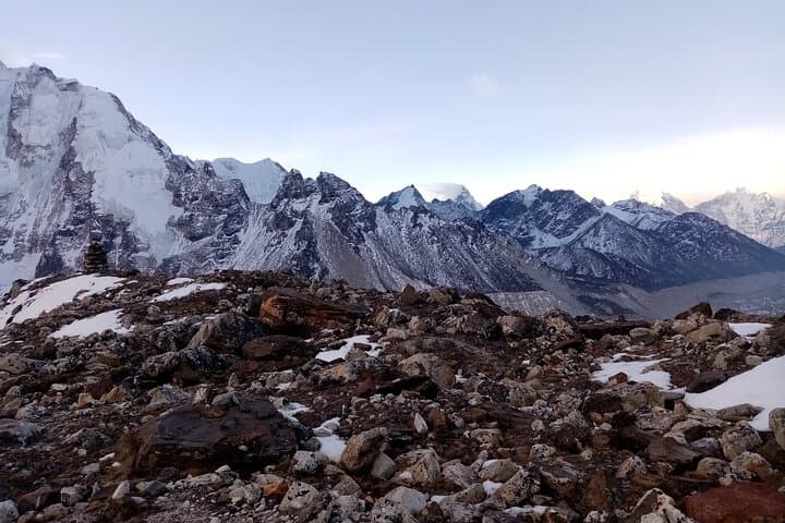 Short Everest Trek from Lukla: Panoramic Views & Sherpa Villages photo 6