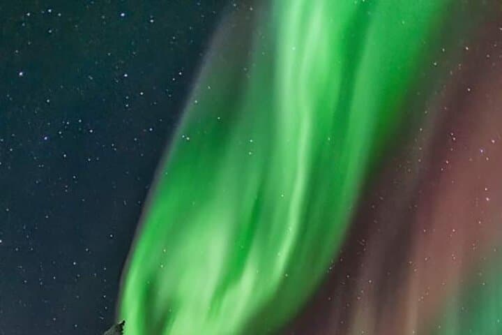 Rovaniemi Private Northern Lights Hunt: Small-Group Aurora Photo Tour photo 4
