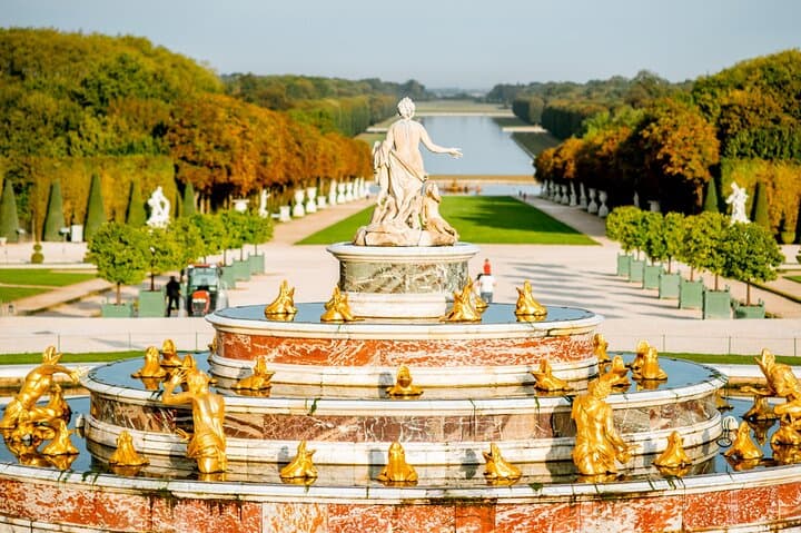 Inside Versailles: Exclusive King's Petit Apartments & Garden Walk photo 6