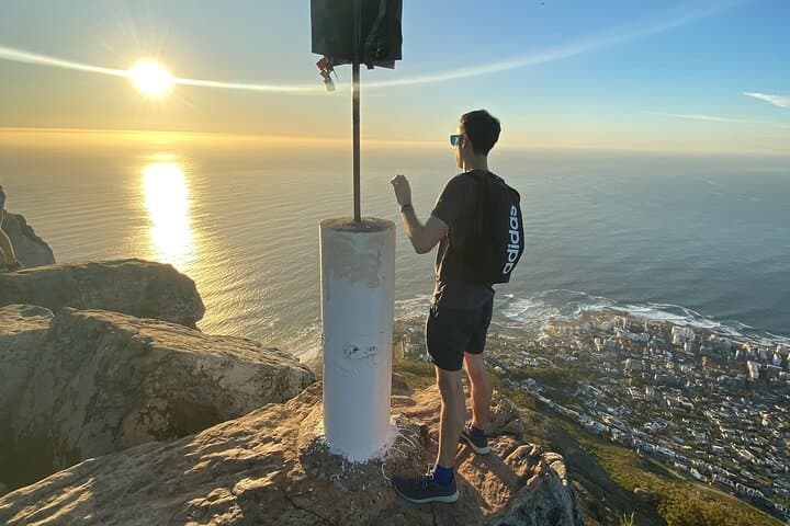 Lion's Head Sunrise Hike: Half-Day Cape Town Hike with 360° Views photo 3