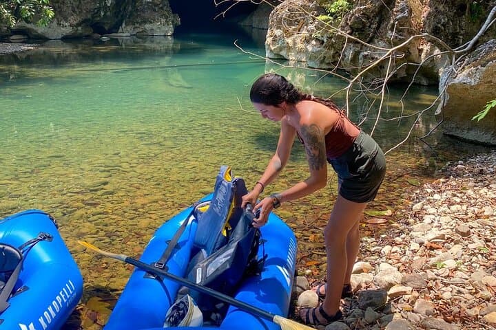 Ultimate Cave Kayaking Adventure in Belize — Paddle Nohoch Che'en Caves photo 6
