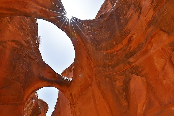 Peek-a-Boo & Spooky Slot Canyon Loop: Dry Fork Adventure Near Escalante