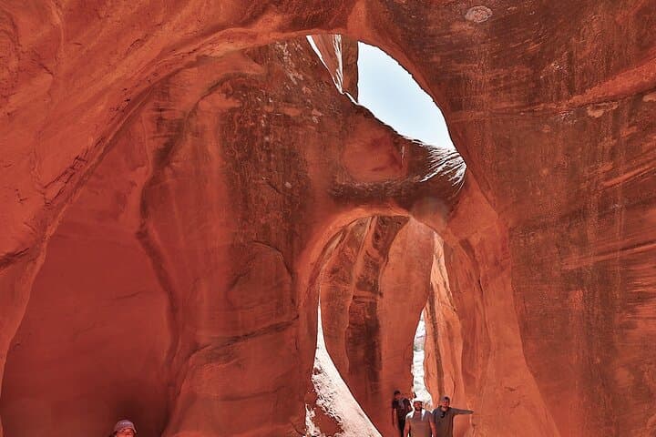 Peek-a-Boo & Spooky Slot Canyon Loop: Dry Fork Adventure Near Escalante photo 3