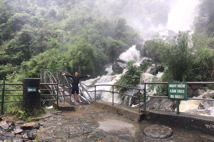 Sapa Waterfalls & O Quy Ho Pass: Full-Day Tour to Silver and Love Falls photo 6