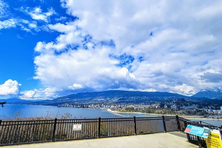 Private Vancouver Highlights Tour: Gastown, Stanley Park & Granville Island photo 3