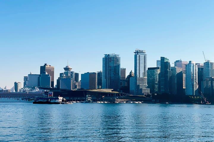 Private Vancouver Highlights Tour: Gastown, Stanley Park & Granville Island photo 2