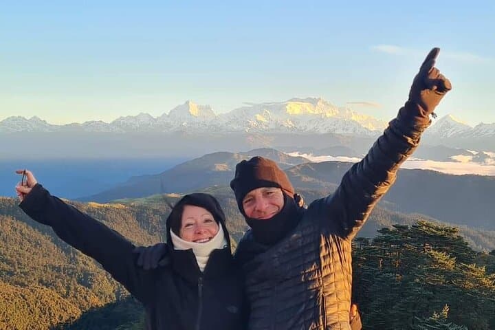 Singalila Trek from Darjeeling: Ridge Hike to Sandakphu for Panoramic Himalayan Views photo 6