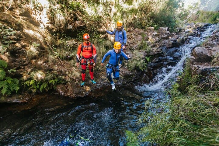Beginner Canyoning in Funchal: Level 1 Waterfalls, Rappels & Jumps on Madeira photo 6