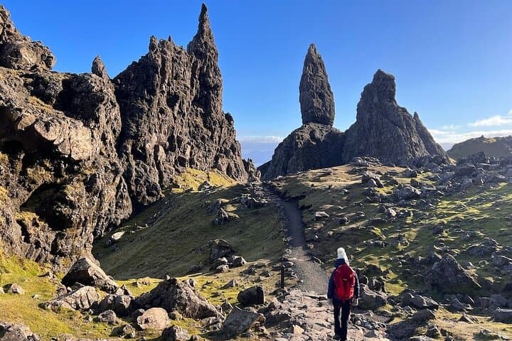 Skye Explorer Hiking Day Tour: Cuillin, Quiraing & Old Man of Storr photo 2
