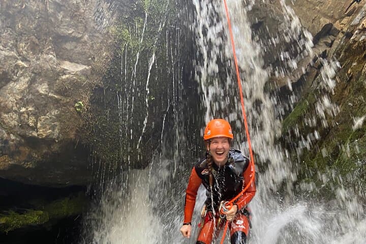 Adrenaline Canyoning in Kelowna: Waterfalls, Rappels & Natural Slides photo 5