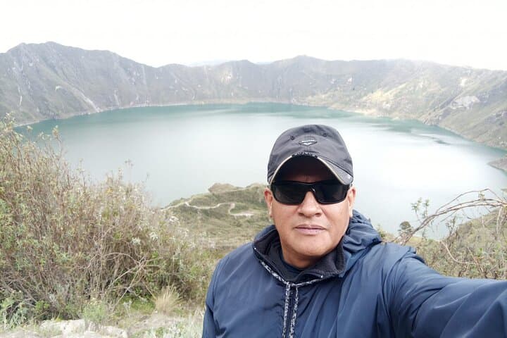 Quilotoa Lagoon Day Trip: Kayaking, Crater Hikes & Indigenous Markets