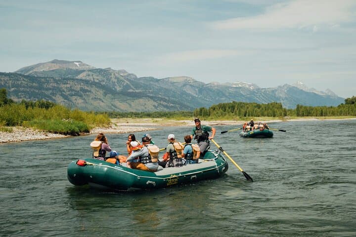 Snake River Wilson Scenic Float: 13-Mile Teton River Trip from Jackson Hole