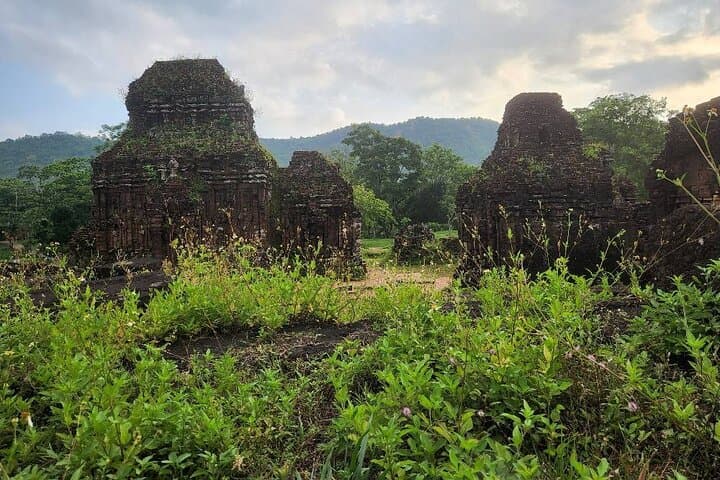 My Son Sanctuary & Marble Mountain Private Tour: Cham Temples and Marble Peaks photo 6