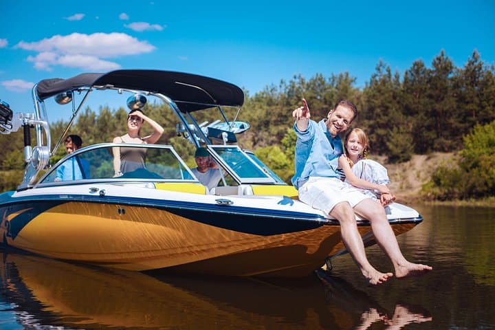 Speedboat Tour on Lake Trasimeno with Lunch and Passignano Visit photo 6