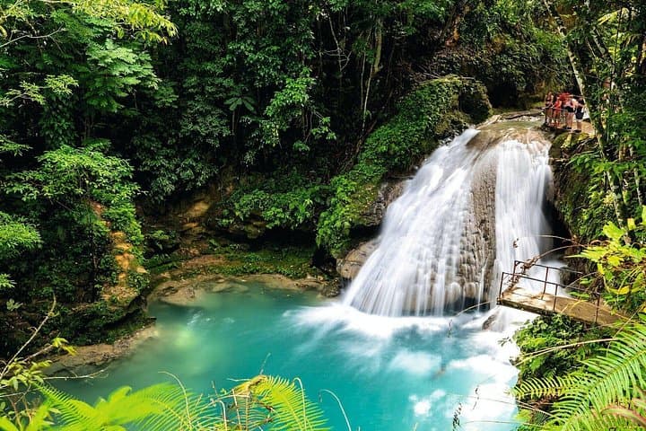 Dunn's River & Blue Hole Day Trip — Ocho Rios Waterfall Climb and Blue Hole Swim