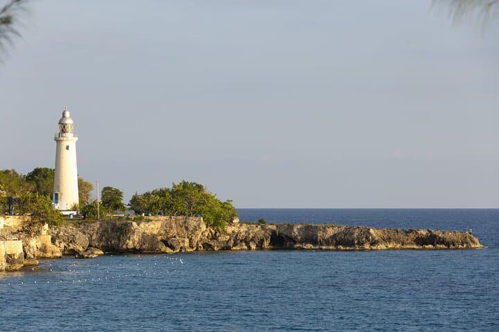 Full-Day Catamaran Cruise to Rick's Café: Snorkel, Jerk Lunch & Negril Sunset photo 3