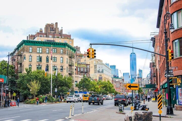 Guided Walking Tour of New York: Central Park to Washington Square Audio Guide photo 4