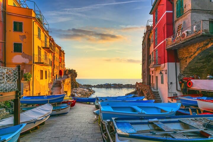 Full-Day Private Cinque Terre & Portovenere Shore Excursion from La Spezia photo 4