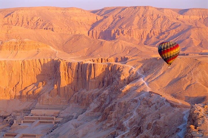 Ultimate Luxor Experience: Balloon, Felucca & Kayak on the Nile photo 6