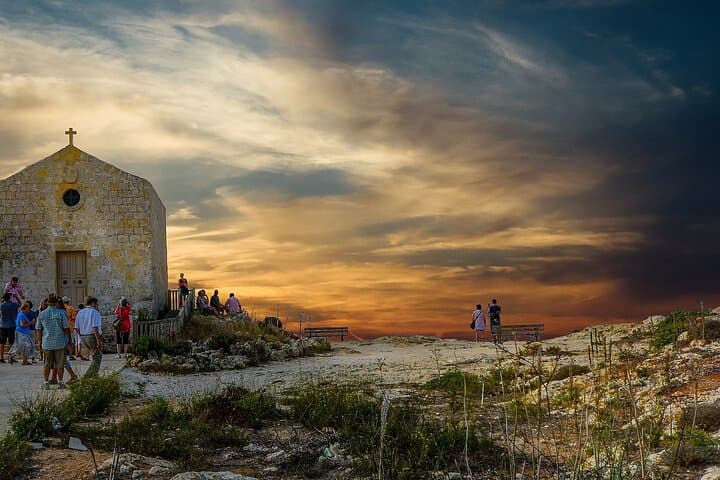 Malta Day Tour: Blue Grotto, Dingli Cliffs, Mdina & Valletta photo 3