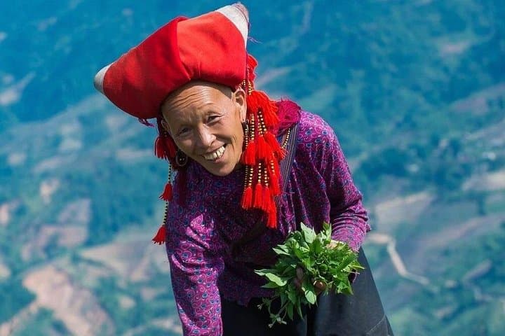 Lech Dao Half-Day Walk from Topas Ecolodge — Red Dao Culture & Rice Terrace Views photo 1