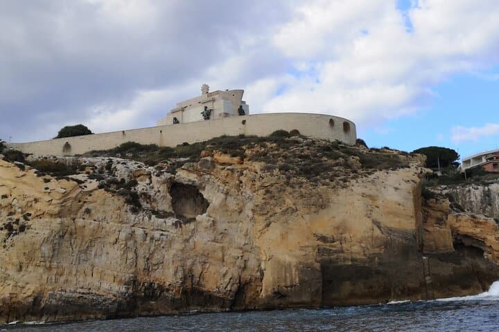 Syracuse Private Boat Tour with Prosecco: Ortigia & Sea Caves Aperitif photo 5